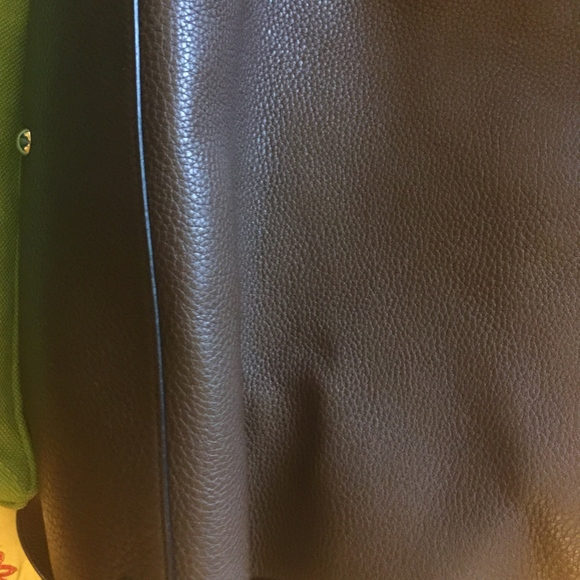 Designer Handbag - Picture 6 of 8